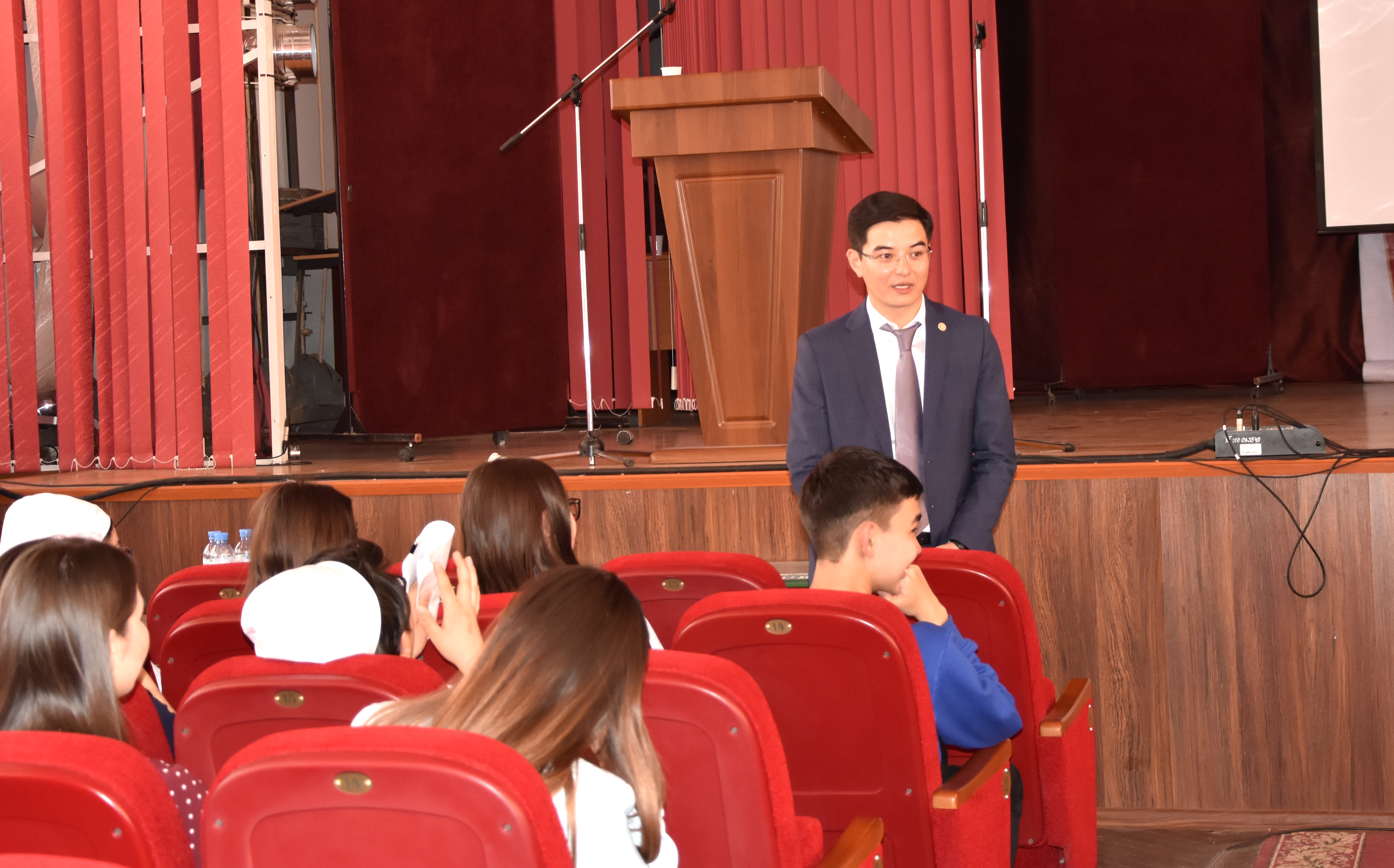 Астраханский ГМУ посетил консул Республики Казахстан в г. Астрахани
