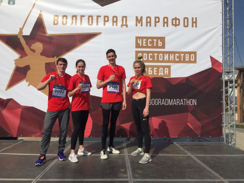 Студенты Астраханского ГМУ приняли участие в марафоне “Честь. Достоинство. Победа”