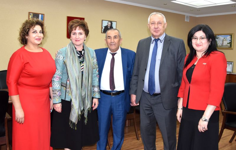 Астраханский ГМУ встречает гостей конференции Прикаспийских государств