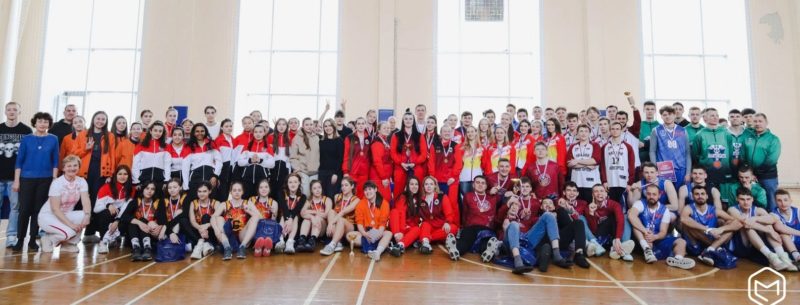Команда Астраханского ГМУ прошла в финал соревнований по женскому баскетболу