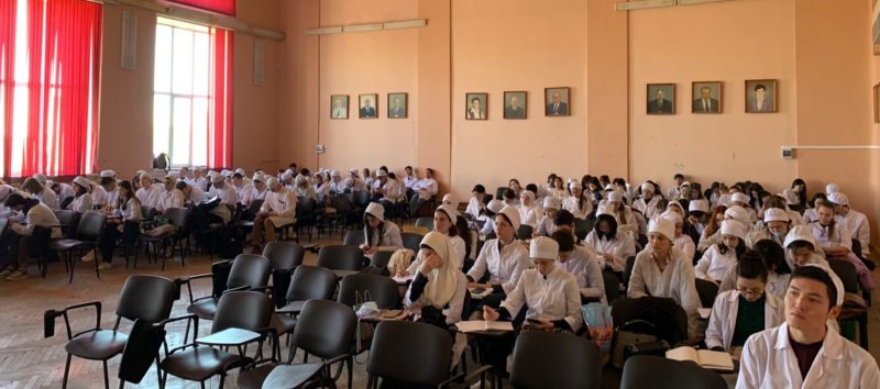 В Астраханском ГМУ провели единый урок «Без срока давности» 