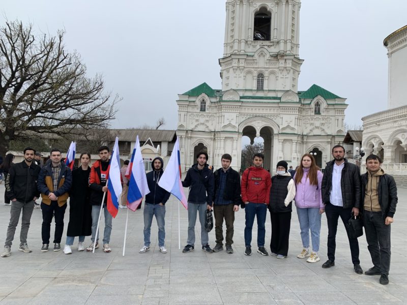 Студенты Астраханского ГМУ приняли участии в открытии мотопробега «Каспий — море дружбы»