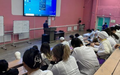 Студентам Астраханского ГМУ рассказали о проблемах терроризма и экстремизма