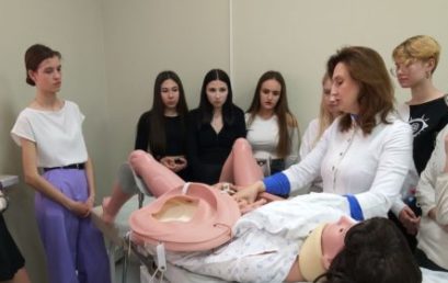В Астраханском ГМУ прошел медицинский мастер-класс для будущих абитуриентов