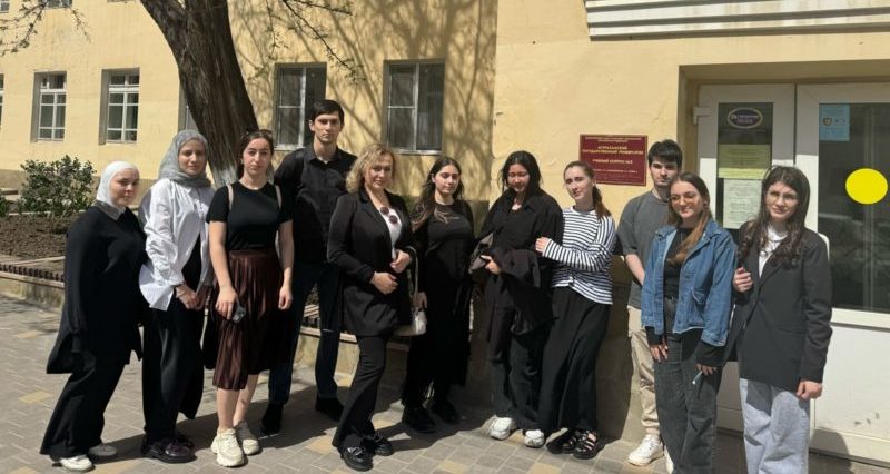 Студенты Астраханского ГМУ посетили круглый стол, посвященный трудностям медицинского перевода