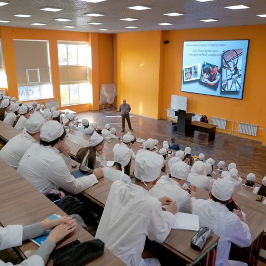 В Астраханском ГМУ состоялся «Открытый диалог» о противодействии терроризму