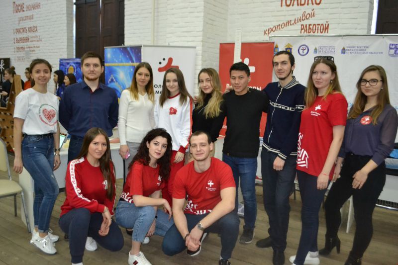 Волонтёры-медики приняли участие в коллегии Агентства по делам молодёжи Астраханской области