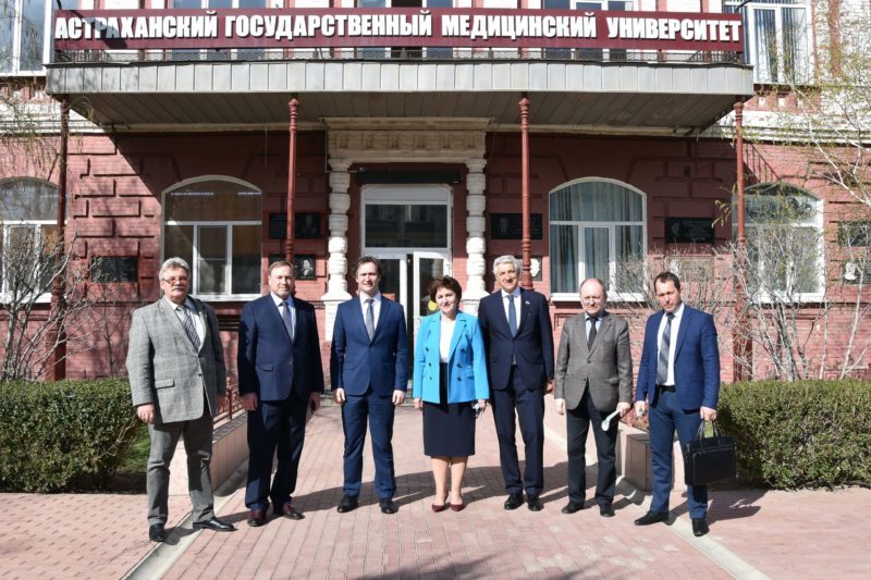 Руководство Астраханской области поддержало проект реконструкции исторического корпуса Астраханского ГМУ