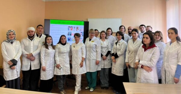 «От настороженности к действию»