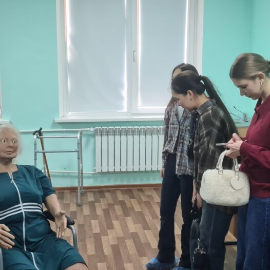 Астраханский ГМУ пригласил школьников в мир современной медицины