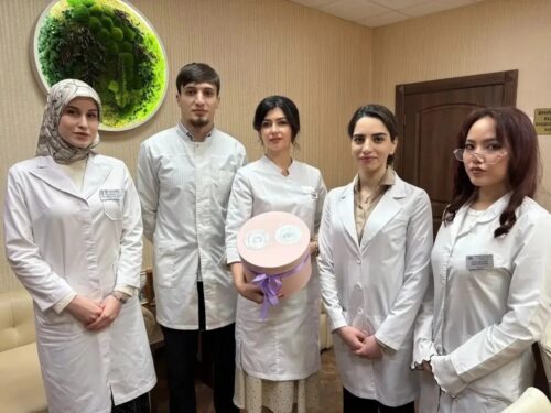 Астраханский ГМУ провел акцию поддержки для пациентов Астраханского онкодиспансера