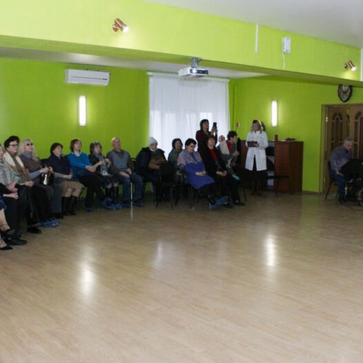 Специалисты Астраханского ГМУ провели день здоровья для лиц «серебряного» возраста