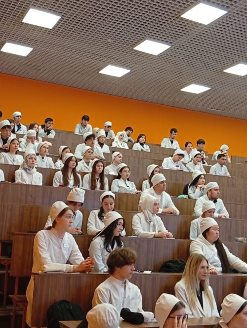 «Открытый диалог». Тема встречи – «Право на будущее: как не стать инструментом в чужих руках» «Открытый диалог». Тема встречи – «Право на будущее: как не стать инструментом в чужих руках»