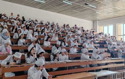 Со студентами Астраханского ГМУ обсудили проблему буллинга