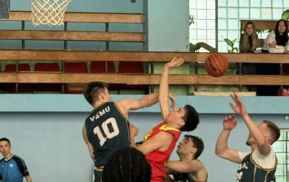 В Астраханском ГМУ прошли захватывающие соревнования по баскетболу в рамках XI Фестиваля спорта «Физическая культура и спорт — вторая профессия врача»