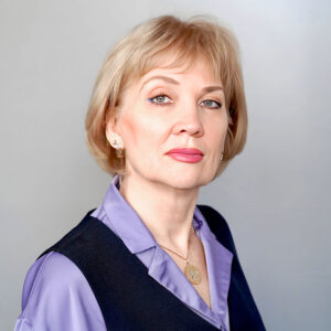 Тетерятникова Декан СПО