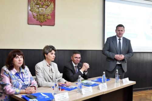 В Астраханском ГМУ состоялось заседание научного общества клинических фармакологов