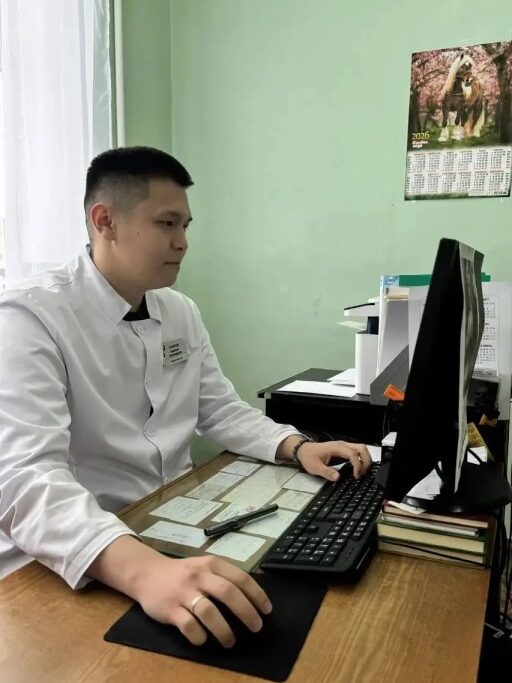 Владимир и Карина Очировы