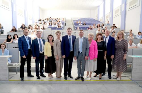 В Астраханском ГМУ в рамках научно-практического семинара «Лекарство и геном человека: точки соприкосновения» состоялся круглый стол