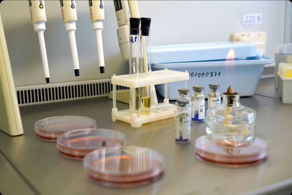 Laboratory equipment